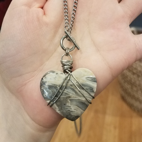 Picasso Jasper Heart Toggle Necklace - Picture 3 of 8